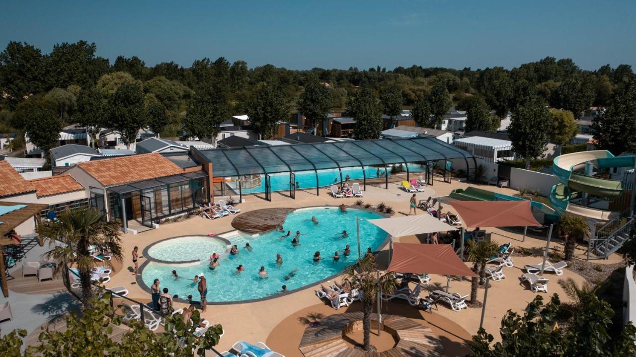 Hotel Camping Les Alizés Saint-Hilaire-de-Riez Exterior foto
