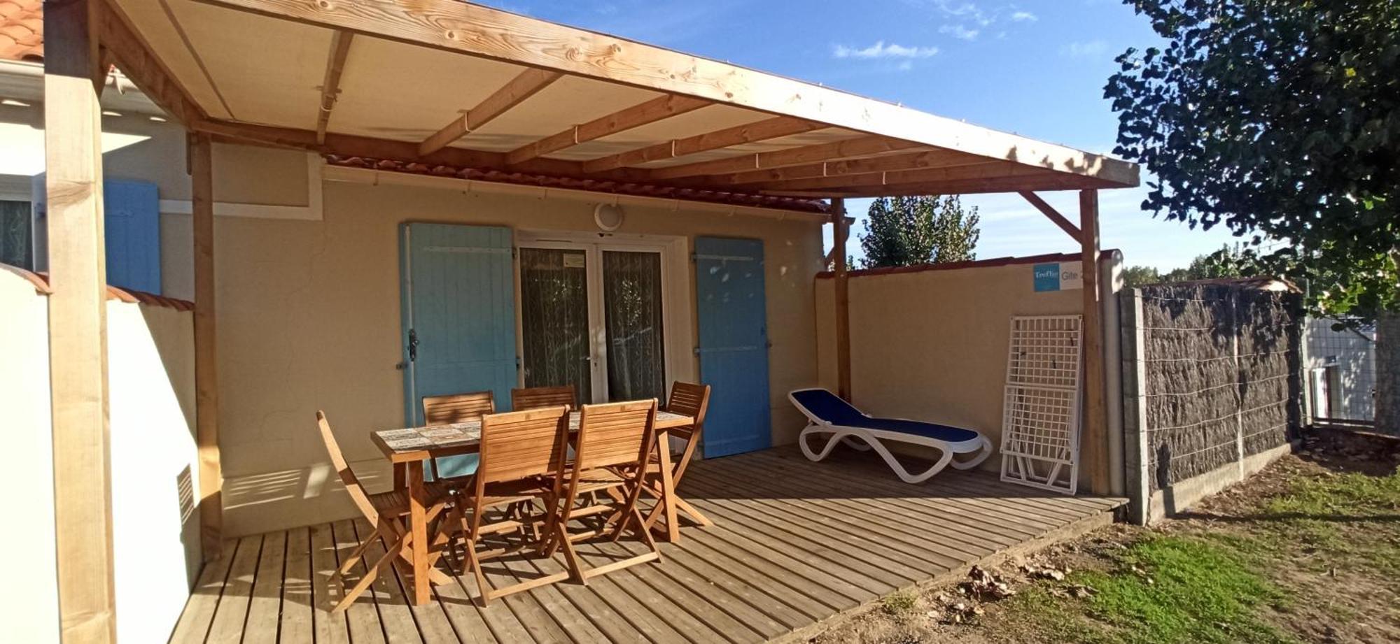 Hotel Camping Les Alizés Saint-Hilaire-de-Riez Exterior foto